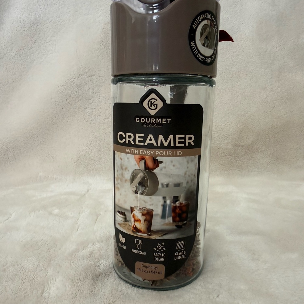 Gourmet Kitchen Glass Creamer with Easy Pour Lid